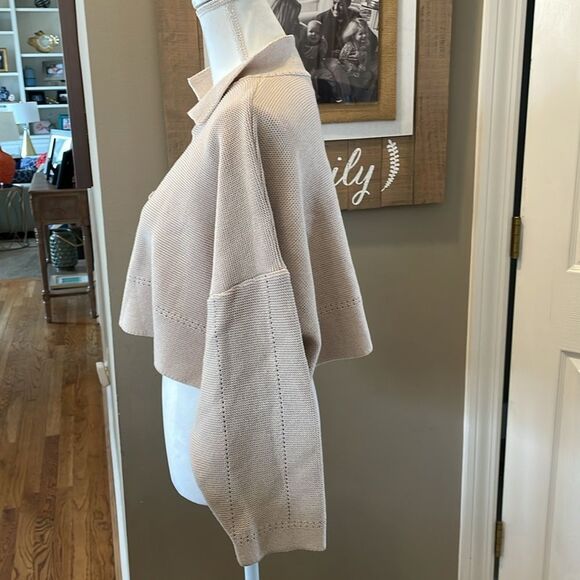 Akira CROPPED V NECK POLO SWEATER - Picture 5 of 8